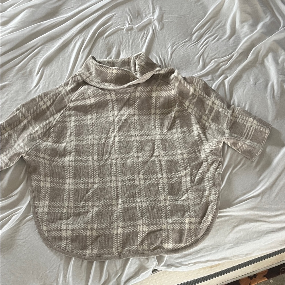 Loft Fashion Plaid Cowl Neck Sweater in Beige and Cream
